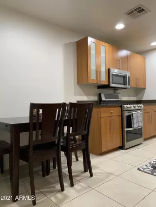 Photo #3: 6197202 Listing