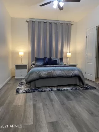 Photo #6: 6197202 Listing