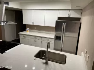 Photo #2: 6197207 Listing