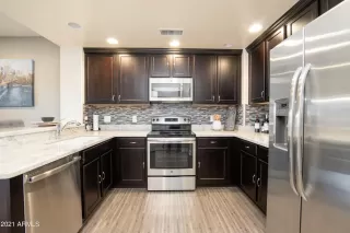 Photo #4: 6197257 Listing