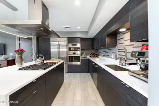 Photo #4: 6197300 Listing 