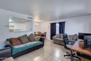 Photo #4: 6197363 Listing