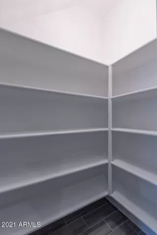 Photo #4: 6197369 Listing