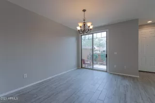 Photo #6: 6197369 Listing