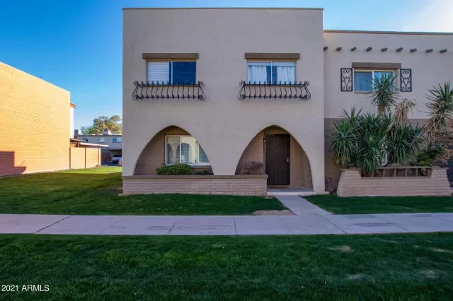 MLS: 6197375 Condo For Sale