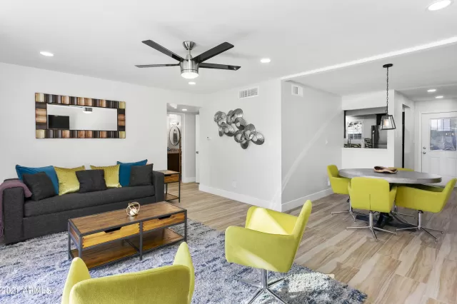 MLS: 6197385 Condo For Sale