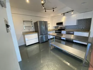 Photo #5: 6197456 Listing