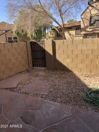 Photo #5: 6197865 Listing