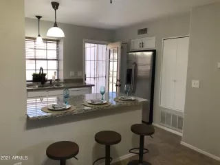 Photo #6: 6197865 Listing