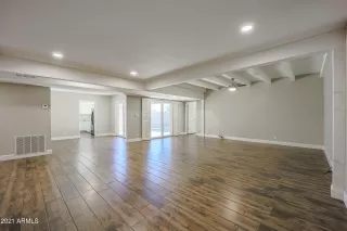 Photo #4: 6197872 Listing