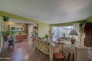 Photo #2: 6197982 Listing