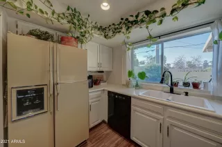 Photo #6: 6197982 Listing