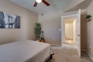 Photo #4: 6198230 Listing