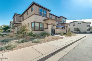 Photo #1: 6198340 Listing