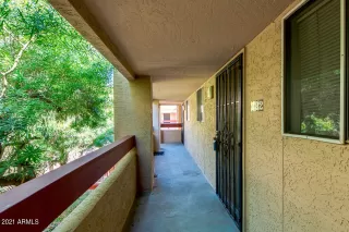 Photo #4: 6198395 Listing