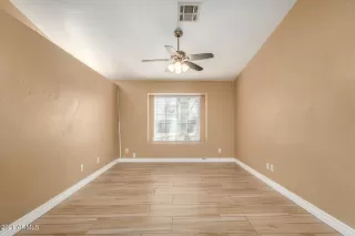 Photo #3: 6198525 Listing