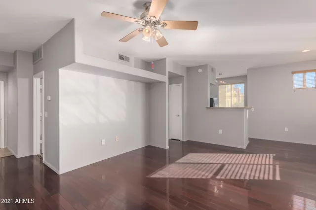 MLS: 6198560 Condo For Sale