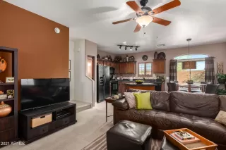 Photo #2: 6198582 Listing