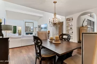 Photo #5: 6198639 Listing