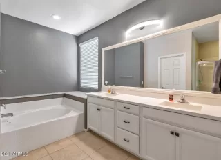 Photo #4: 6198668 Listing 