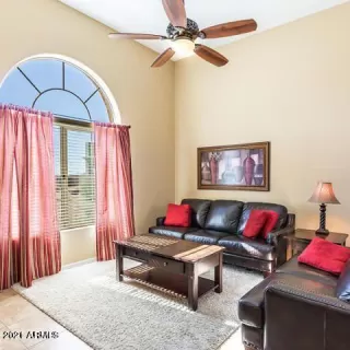 Photo #4: 6198700 Listing 