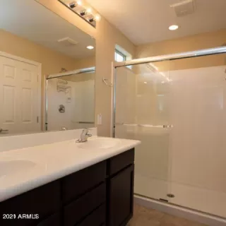 Photo #5: 6198700 Listing 