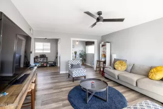 Photo #2: 6198721 Listing 