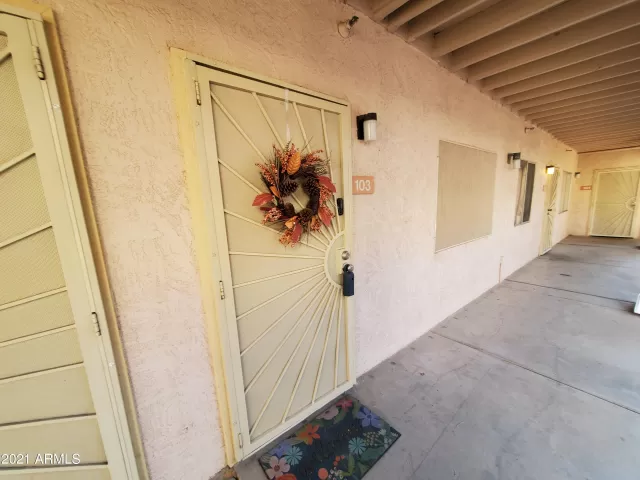 MLS: 6198792 Condo For Sale