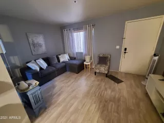 Photo #2: 6198792 Listing 