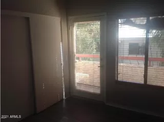 Photo #5: 6198841 Listing