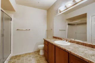 Photo #5: 6198861 Listing