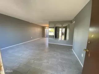 Photo #2: 6198923 Listing 