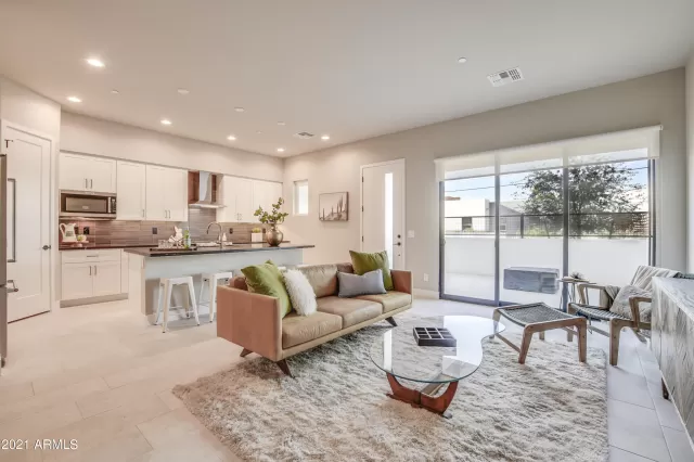 MLS: 6198951 Condo For Sale