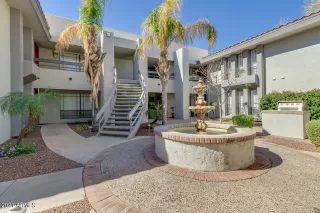 Photo #2: 6199007 Listing