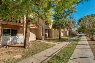 Photo #2: 6199076 Listing