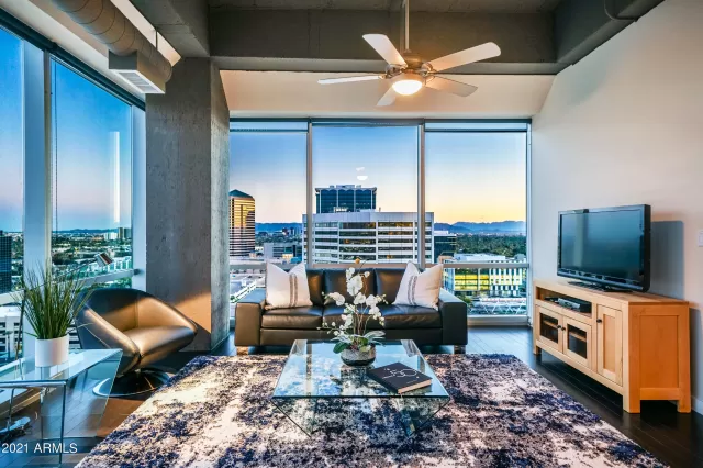 MLS: 6199161 Condo For Sale