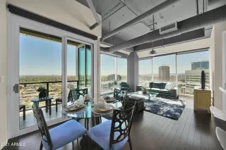 Photo #4: 6199161 Listing 