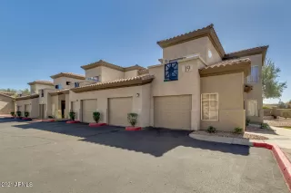 Photo #1: 6199262 Listing 