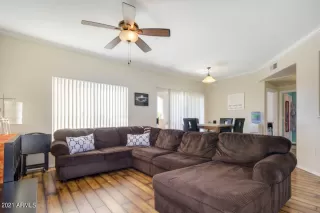 Photo #5: 6199262 Listing 