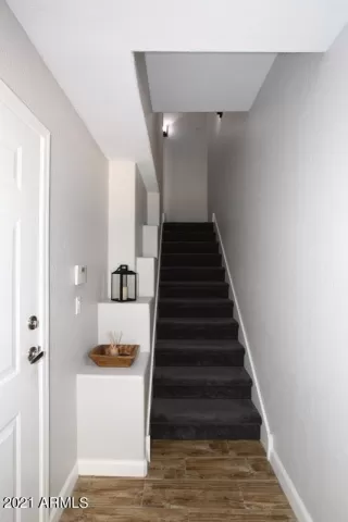 Photo #3: 6199294 Listing