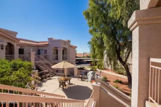 Photo #3: 6199388 Listing