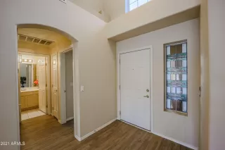 Photo #4: 6199390 Listing