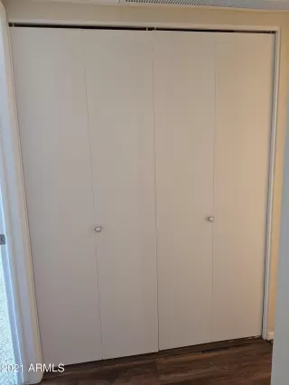 Photo #4: 6199520 Listing