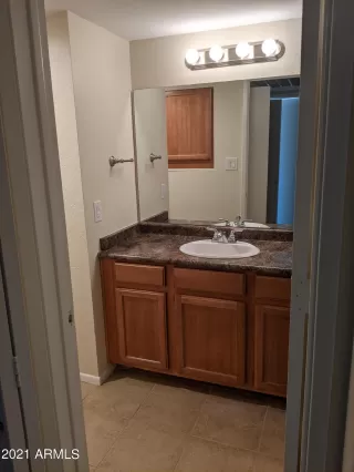 Photo #6: 6199520 Listing