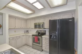 Photo #5: 6199547 Listing 