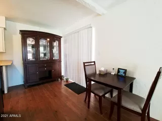 Photo #5: 6199609 Listing