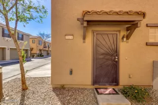 Photo #2: 6199655 Listing