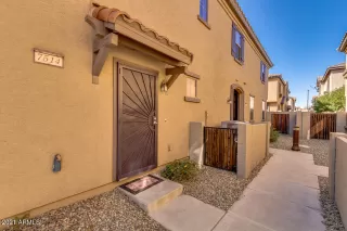 Photo #3: 6199655 Listing