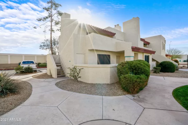 MLS: 6199656 Condo For Sale