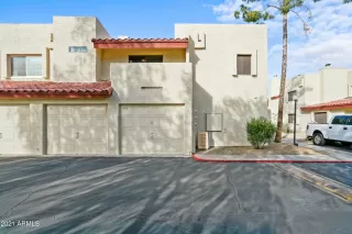 Photo #3: 6199656 Listing